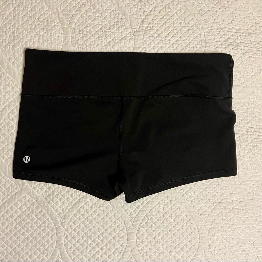 Lululemon Booty shorts!